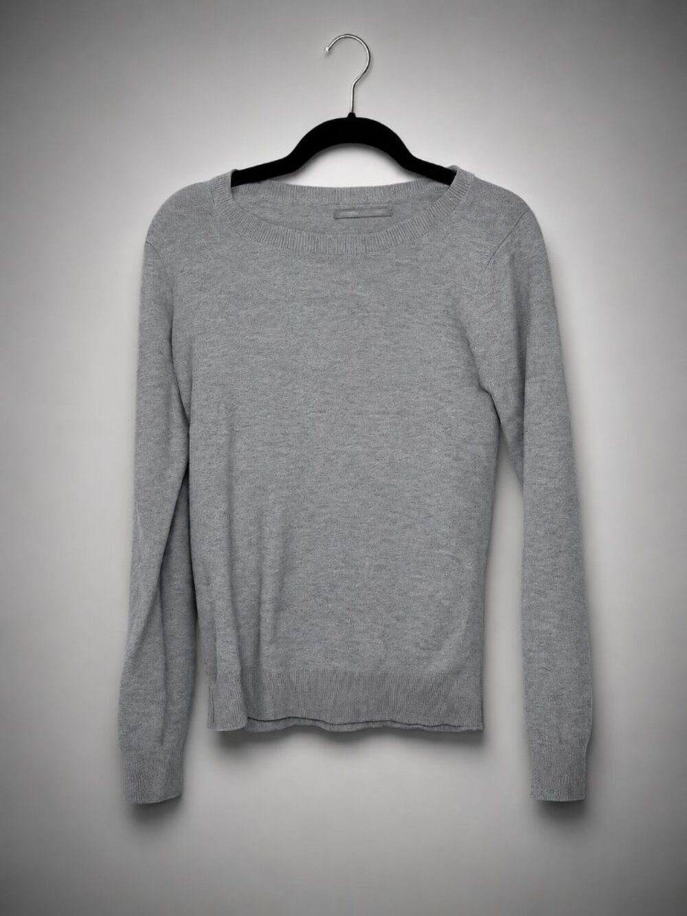 Rubbish Gray Lightweight Knit Sweater